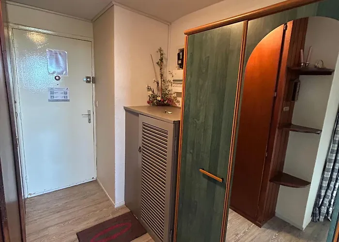 Spacieux Au Pied Des Pistes - Fr-1-814-21